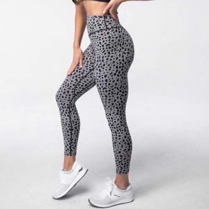 Balance Athletica Ascend Legging- midnight leopard